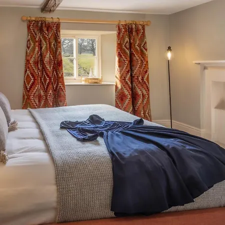 Swinton Park Hotell 4*