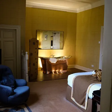 Hotel Swinton Park 4*